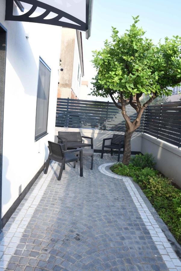 Studio Apartment Angelo - Free Private Parking Сарно Экстерьер фото